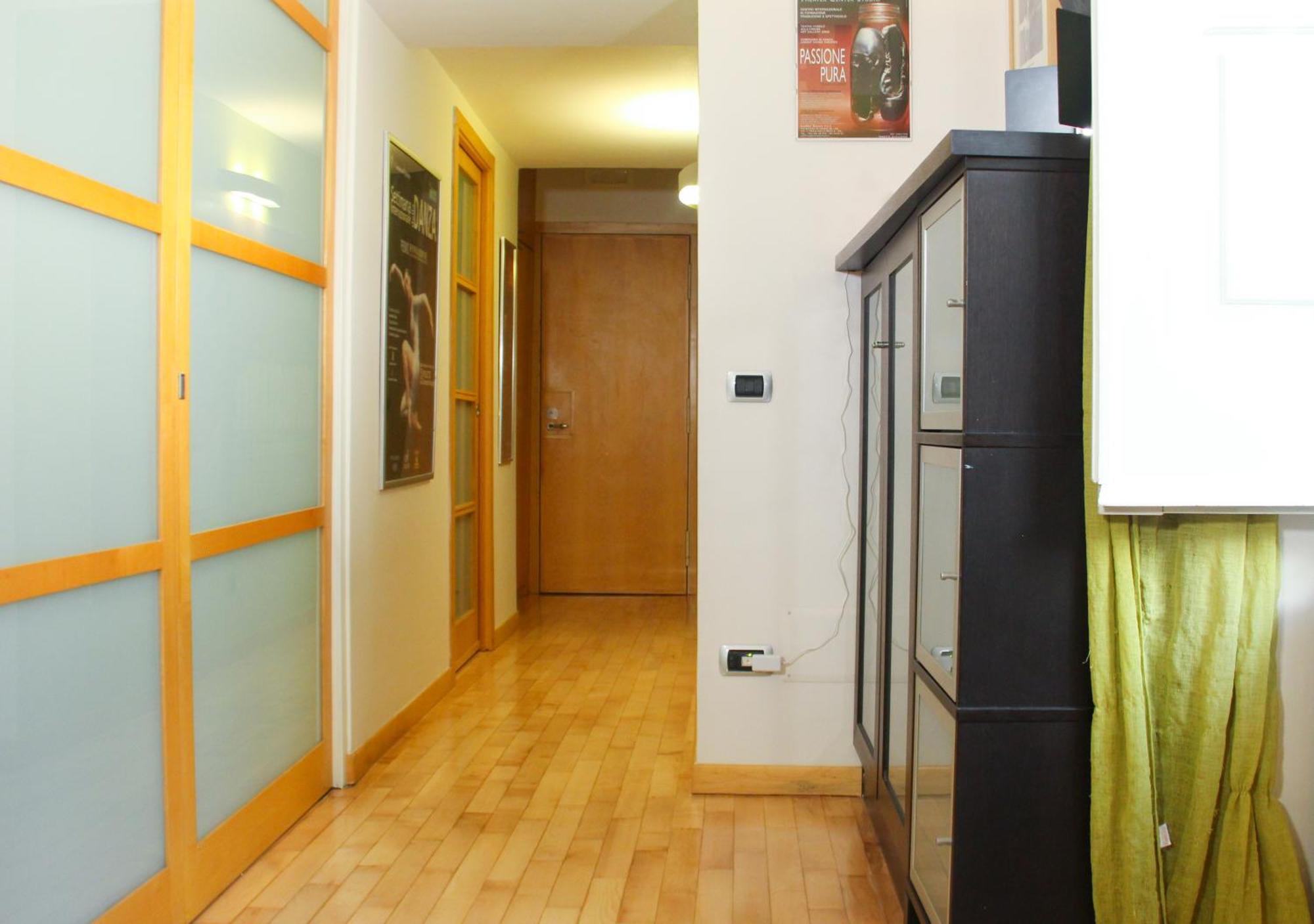 Ferienwohnung Metro Amedeo - Stanza Privata Con Vasca Idromassaggio Neapel Exterior foto